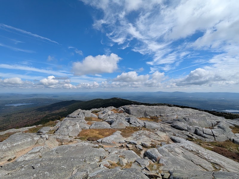 Mount Monadnock & Peterborough Village Escape in Jaffrey, NH (2h northwest)